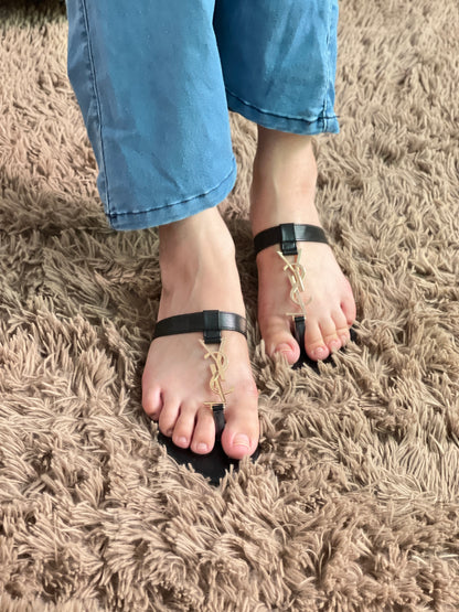 YSL PEONY FLATS