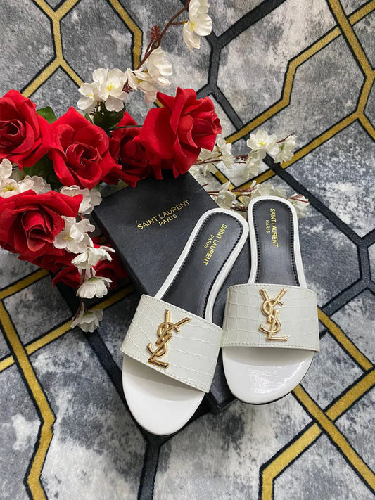 YSL SCARLET FLATS